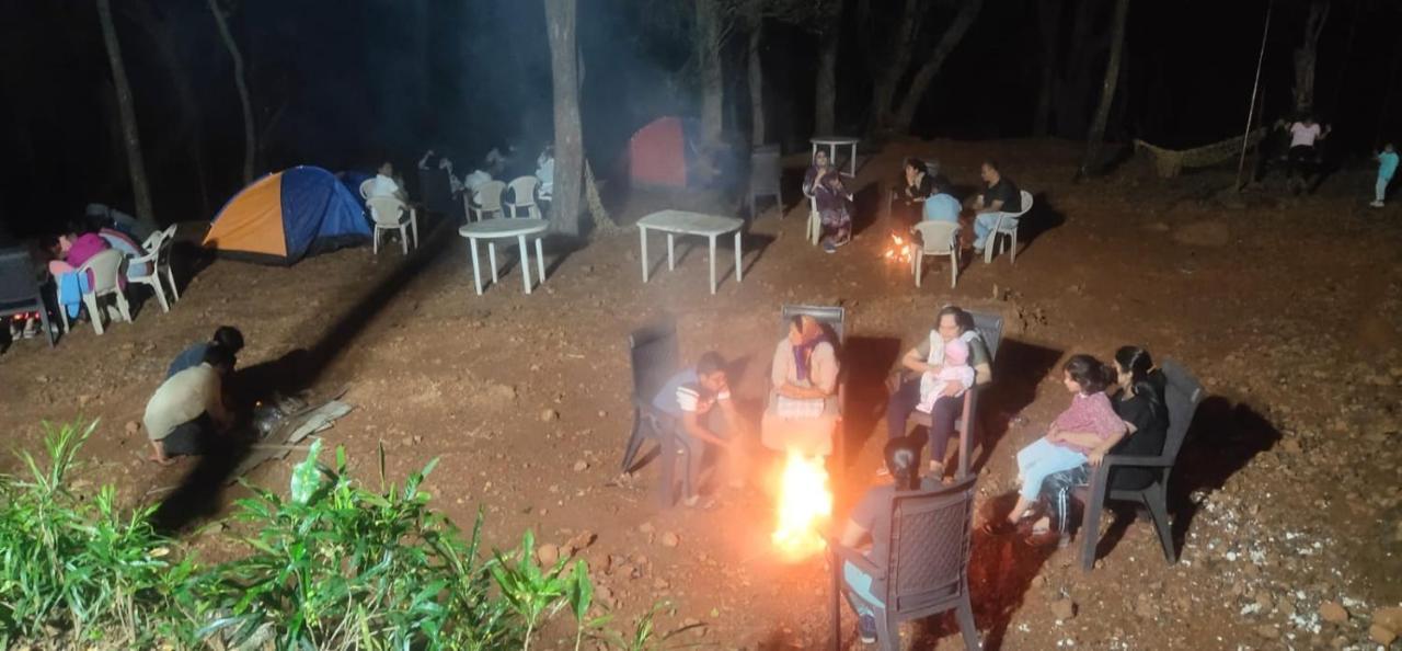 Hilltone Veg Non Veg Matheran Hotel Bagian luar foto